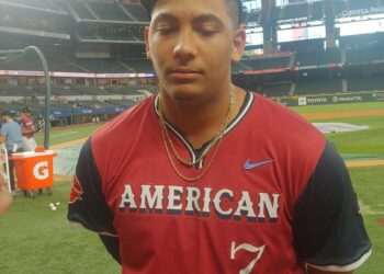 Samuel Basallo casi listo para Grandes Ligas