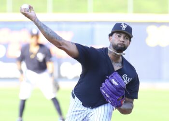 Luis Gil, Novato del año en 2024 en Grandes Ligas está de regreso