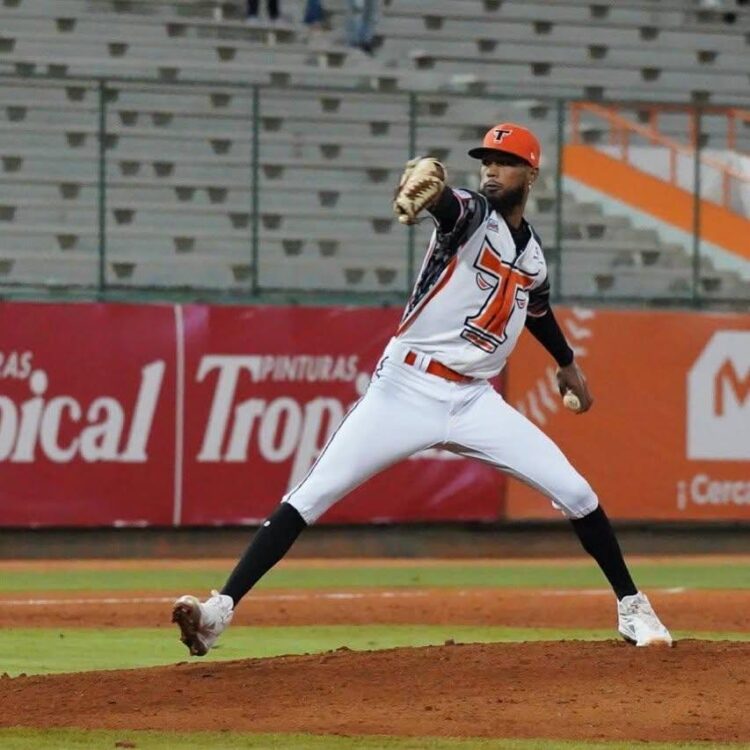 El Toro de la Romana, Cristopher Sánchez,